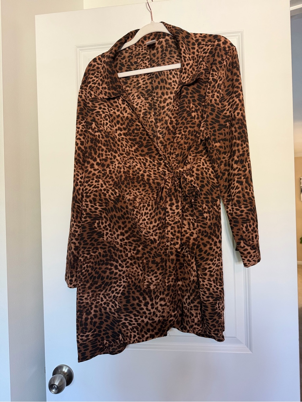 NWOT Women's Brown Leopard Print Wrap Swimsuit Cover